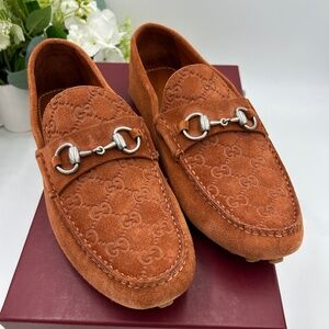Men’s Gucci horse bit suede GG loafers size 9 fits 10 US made in Italy